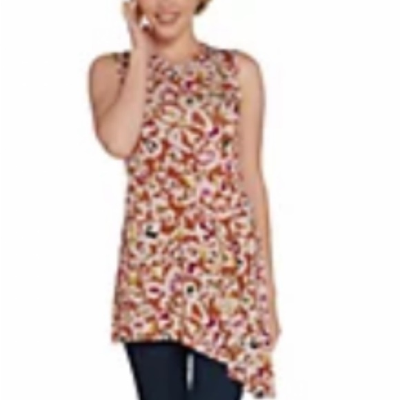 159. LOGO Layers sleeveless tee.  Stylish camp pattern - Picture 5 of 5